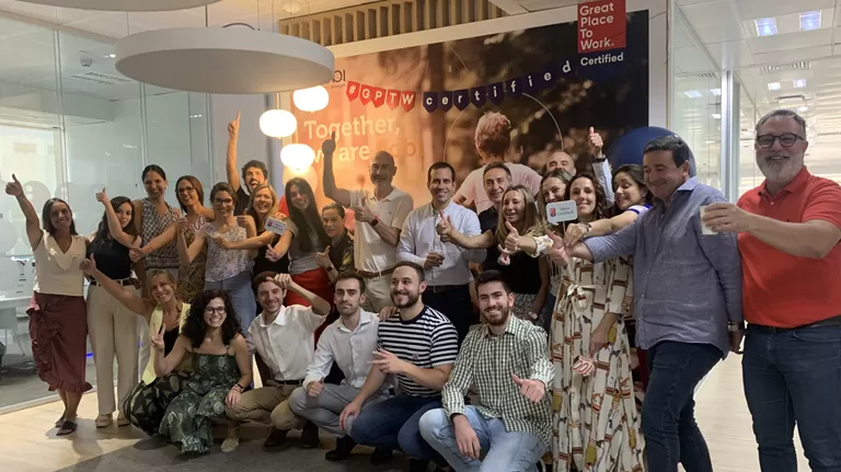 Celebración del equipo de Sobi por recibir el premio Great Place to Work